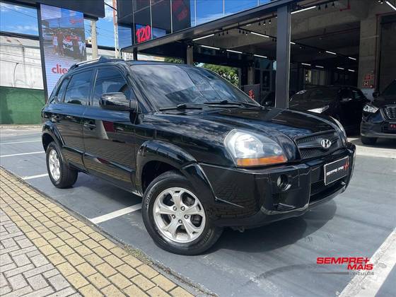 HYUNDAI TUCSON 2.0 MPFI GL 16V 142CV 2WD GASOLINA 4P AUTOMÁTICO HYUNDAI TUCSON 2.0 MPFI GL 16V 142CV 2WD GASOLINA 4P AUTOMÁTICO